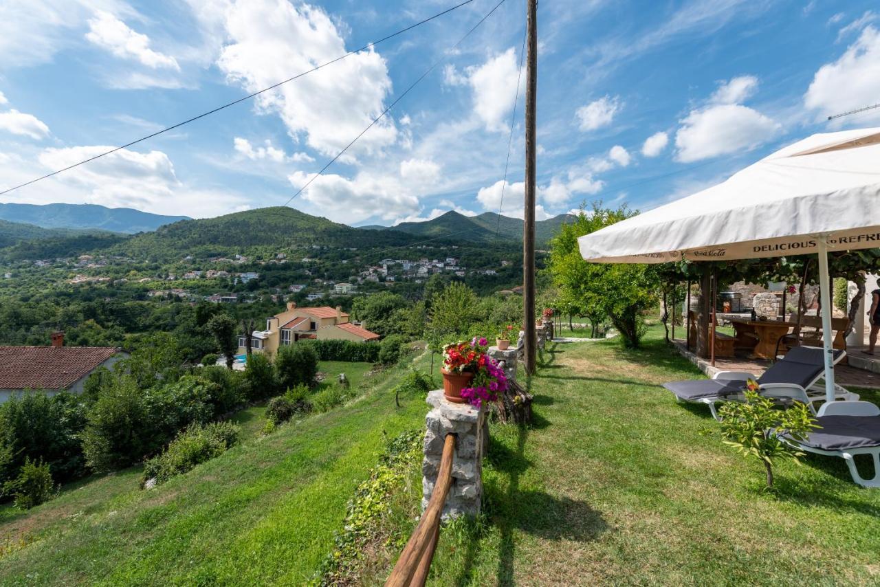 Sea View Apartment With Garden Near Opatija Veprinac Kültér fotó