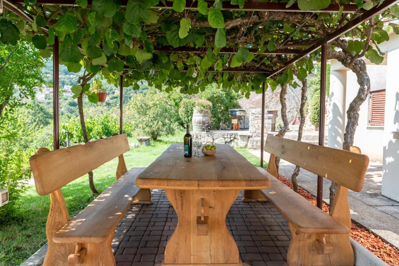Sea View Apartment With Garden Near Opatija Veprinac Kültér fotó